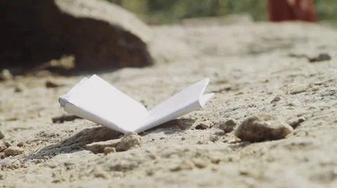 Pick Up Paper Stock Footage 33837110