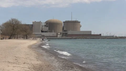 Pickering Candu nuclear power generating plant in Ontario Canada 库存影片 152603898