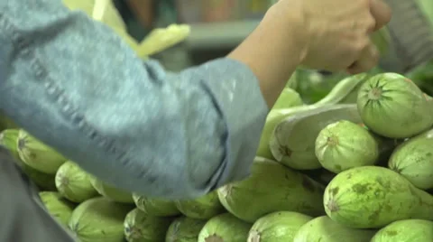 Picking up vegetables Stock Footage 34569260