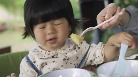 Picky eater getting upset and screaming Video stock 205867547