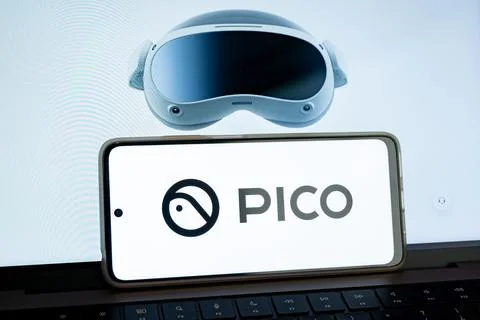 Pico vr headset displaying logo on smartphone screen Stock Photos