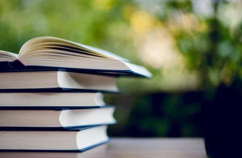 The picture of the book is placed on the table, teaching materials Education  Foto stock