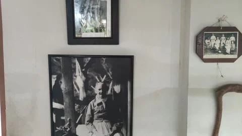 Pictures and old historical objects in the "Schafferer Museum" in Pozuzo, Peru 動画素材 283305000