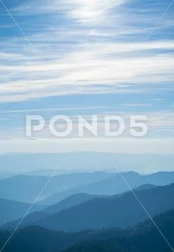 The picturesque foggy mountain landscape Stock Photos