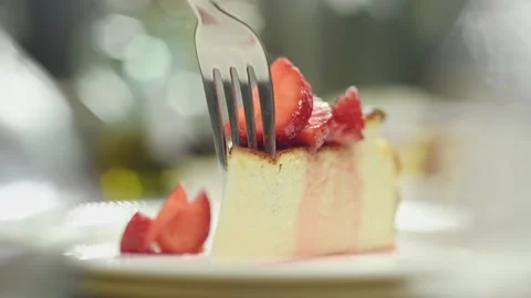 Piece of classic Basque cheesecake. Stock Footage 151688968