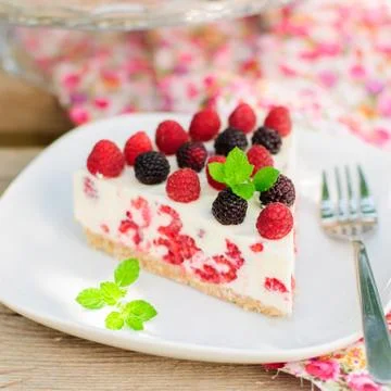 A Piece of No-bake Raspberry Cheesecake Stock Photos