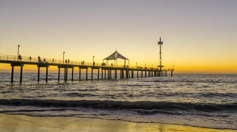 Pier hyperlapse on the beach sunset 4k 動画素材 68647329