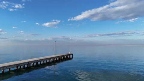 Pier on a sea Vidéo 267082399