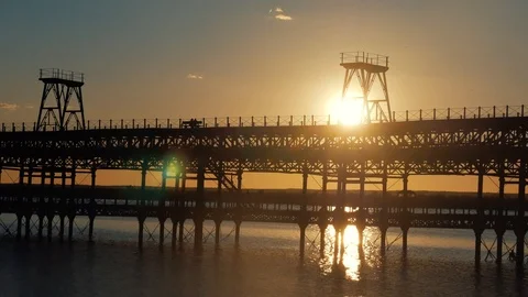 Pier in the sunset Video stock 86689297