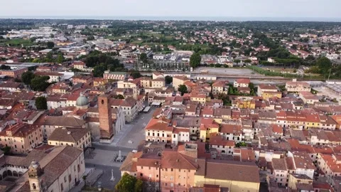 Pietrasanta, Tuscany 動画素材 137533799