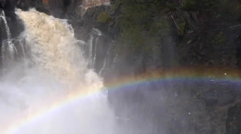 Pigeon River High Falls and Rainbow at Grand Portage State Park, Minnesota Видео 40973056