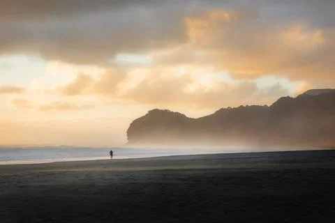 Piha beach at sunset Foto stock