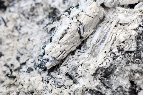 Pile of ashes after the fire went out grunge background texture Foto stock