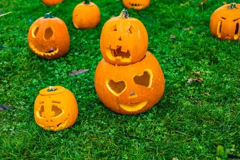 A pile of different colored pumpkins Stock Photos
