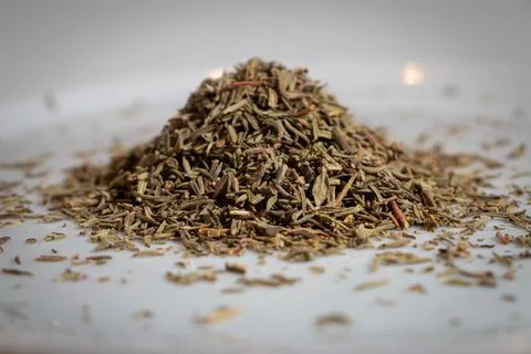 A pile of dried thyme Stock-Fotos