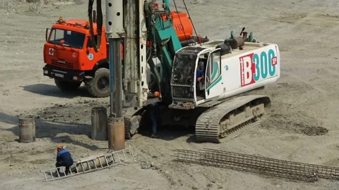 Pile-drilling rig operating at a natural-gas pipeline construction site Stock Footage 331509924