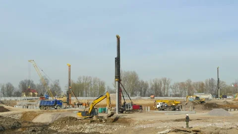 Pile driving foundation machine time lapse Stock Footage 106558542