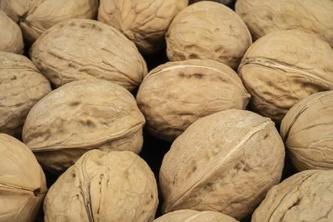 Pile of raw walnuts texture Foto stock