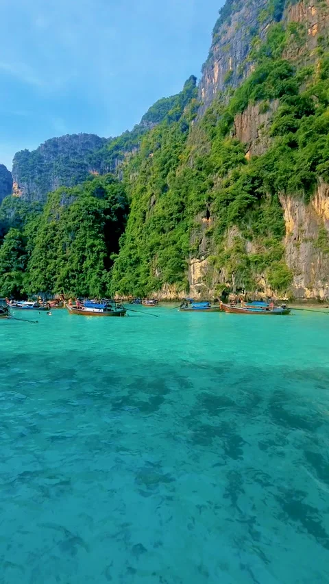 Pileh Lagoon with green emerald ocean at... | Stock Video | Pond5