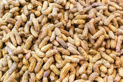 Piles of boiled peanuts are high in protein and have many benefits and are .. Stock Photos