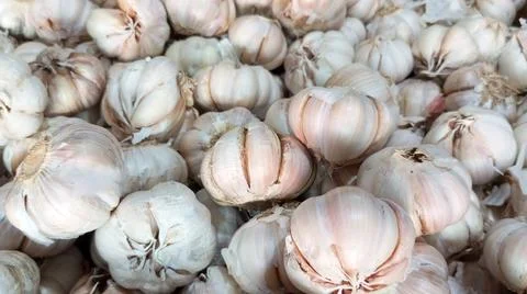 Piles of garlic Stock Photos