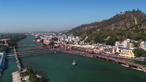 Pilgrim crowd at har ki pauri haridwar capruted with drone in 6k Видео 333475289