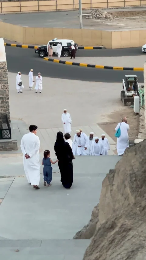 Pilgrims Climbing Stairs to Historic Al Fath Mosque Stock Footage 346190823