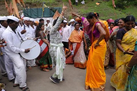 Pilgrims or warkari procession during Pandarpur Wari Stock Photos