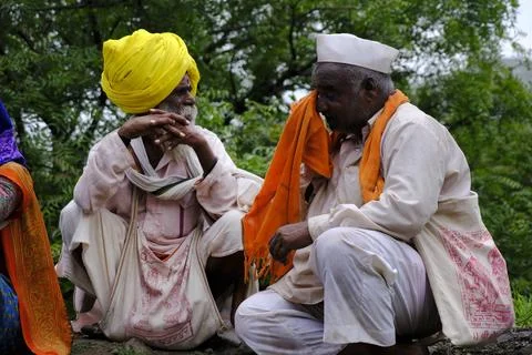 Pilgrims or warkari procession during Pandarpur Wari Stock Photos