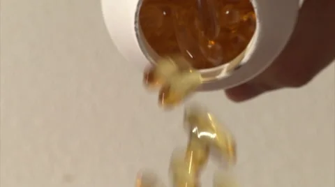 Pill pour 2 Video stock 50677363