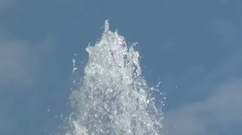 Pillar of water slowly going down Stock Footage 7763498