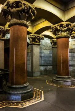 Pillars and interesting architecture inside city hall, philadelphia 스톡 사진