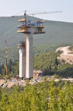 Pillars of a highway construction Stockfoto's