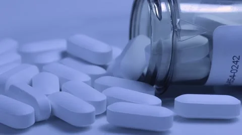 Pills and Bottle 库存影片 68805769