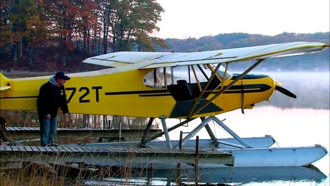 Pilot Early Morn Preflight Tailing In Vídeo Stock 74858735