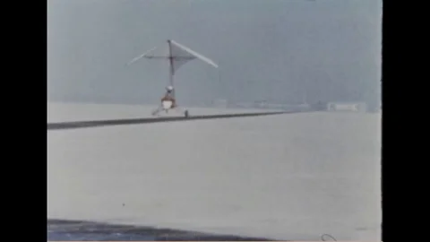 Pilot flew paraglide to test Gemini Recovery System - 1962 Vídeo Stock 104334460