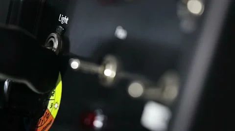 Pilot flip the switches to start race car 스톡 동영상 33247320