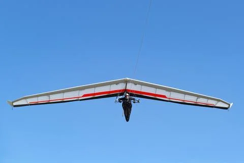 Pilot on modern high performance hang glider. Stock-Fotos