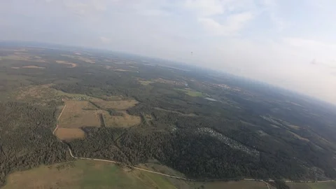 Piloting parachute 스톡 동영상 139275440