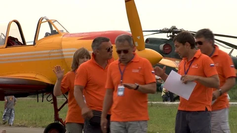 Pilots from aerobatic team First flight on ground work out flight figures. Stock Footage 106111811