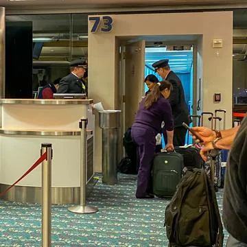 Pilots in a Delta gate preparing to fly out to their destination at the Orlan Stock Photos