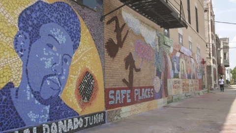 PILSEN TILE MURALS SIDE 스톡 동영상 95944034