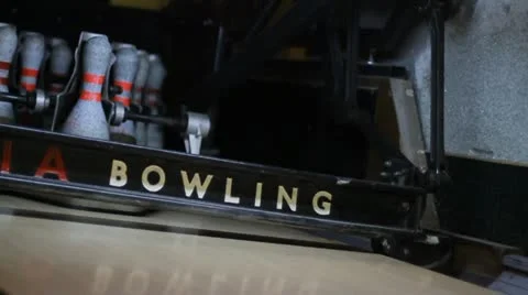 Pin bowling mechanism Vídeo Stock 12372509