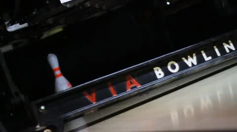 Pin bowling mechanism Vídeo Stock 12372524