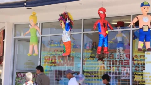 Piñatas Stock Footage 1132677