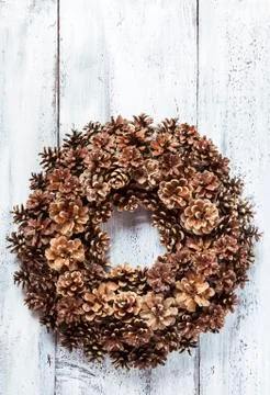 Pine cones wreath Фото