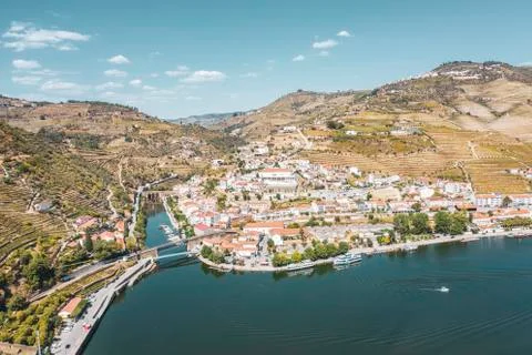 Pinhão e Rio Douro Stock Photos
