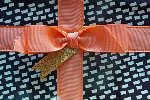 Pink bow gift Stock Photos