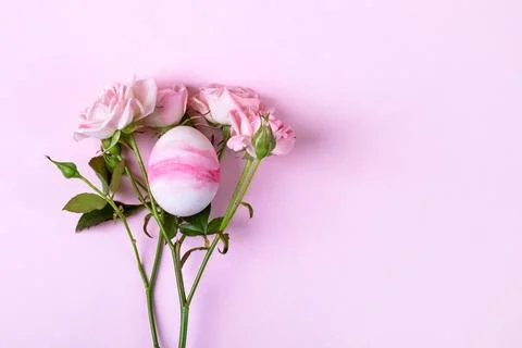Pink Easter egg Stock Photos