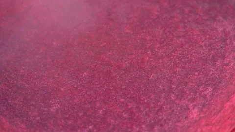 Pink foam for red currant jam. red currant are boiled in a pot with sugar. Vidéo 279112016